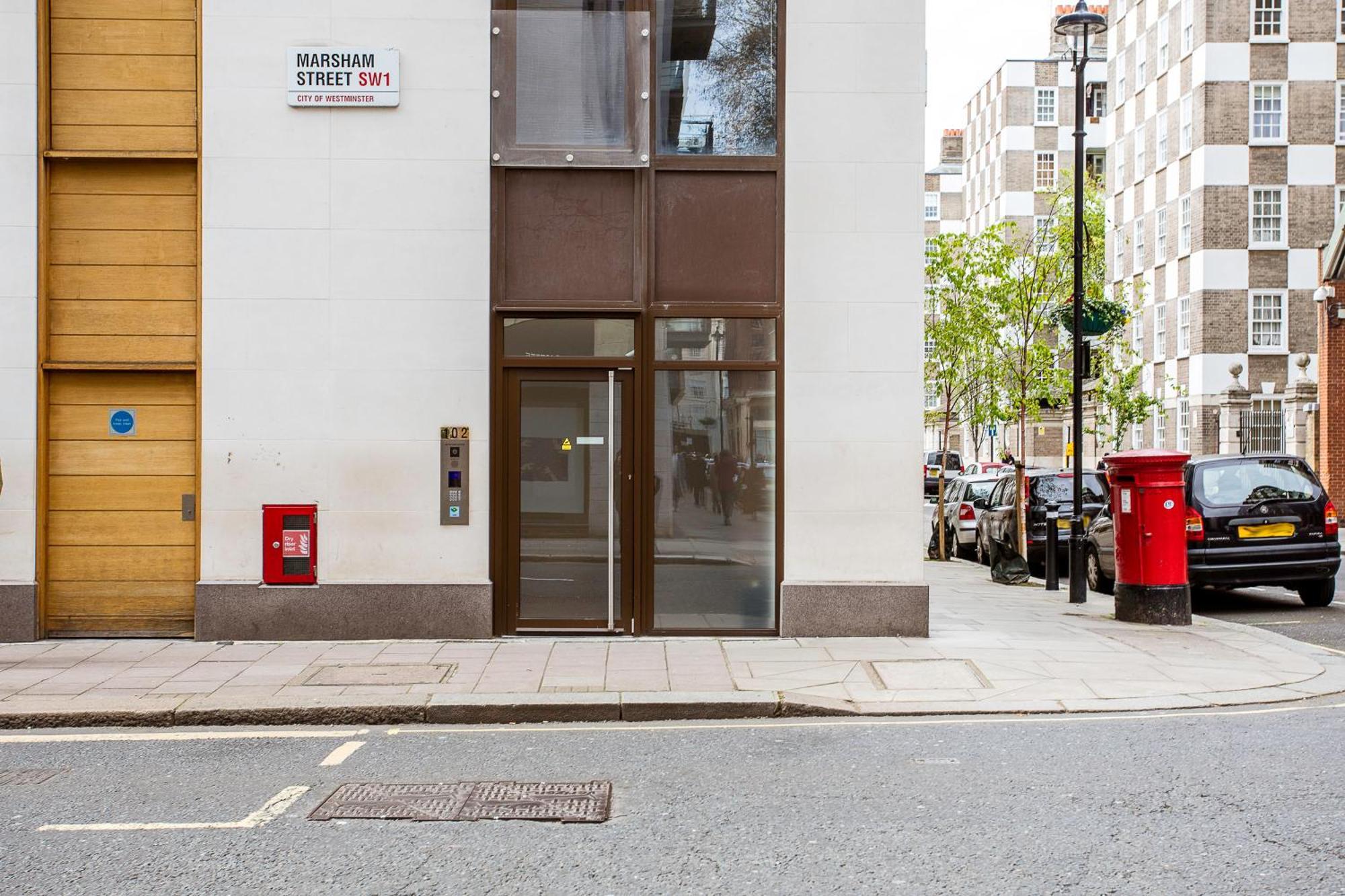 Serene Cityscape - 2Br Luxury Westminster Apartment ลอนดอน ภายนอก รูปภาพ