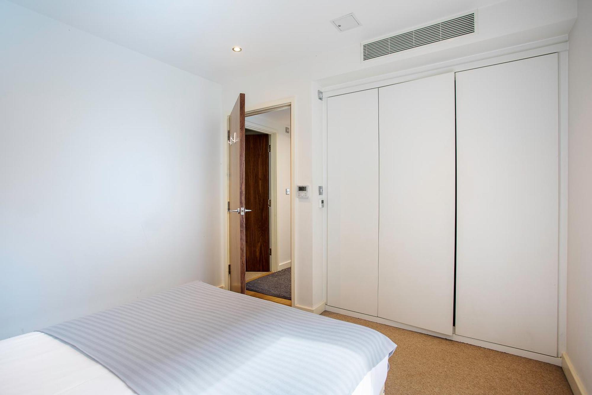 Serene Cityscape - 2Br Luxury Westminster Apartment ลอนดอน ภายนอก รูปภาพ