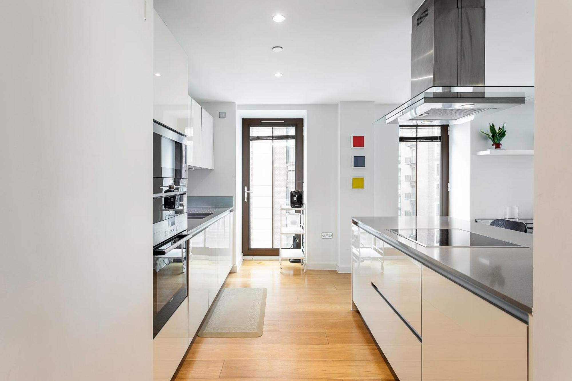 Serene Cityscape - 2Br Luxury Westminster Apartment ลอนดอน ภายนอก รูปภาพ