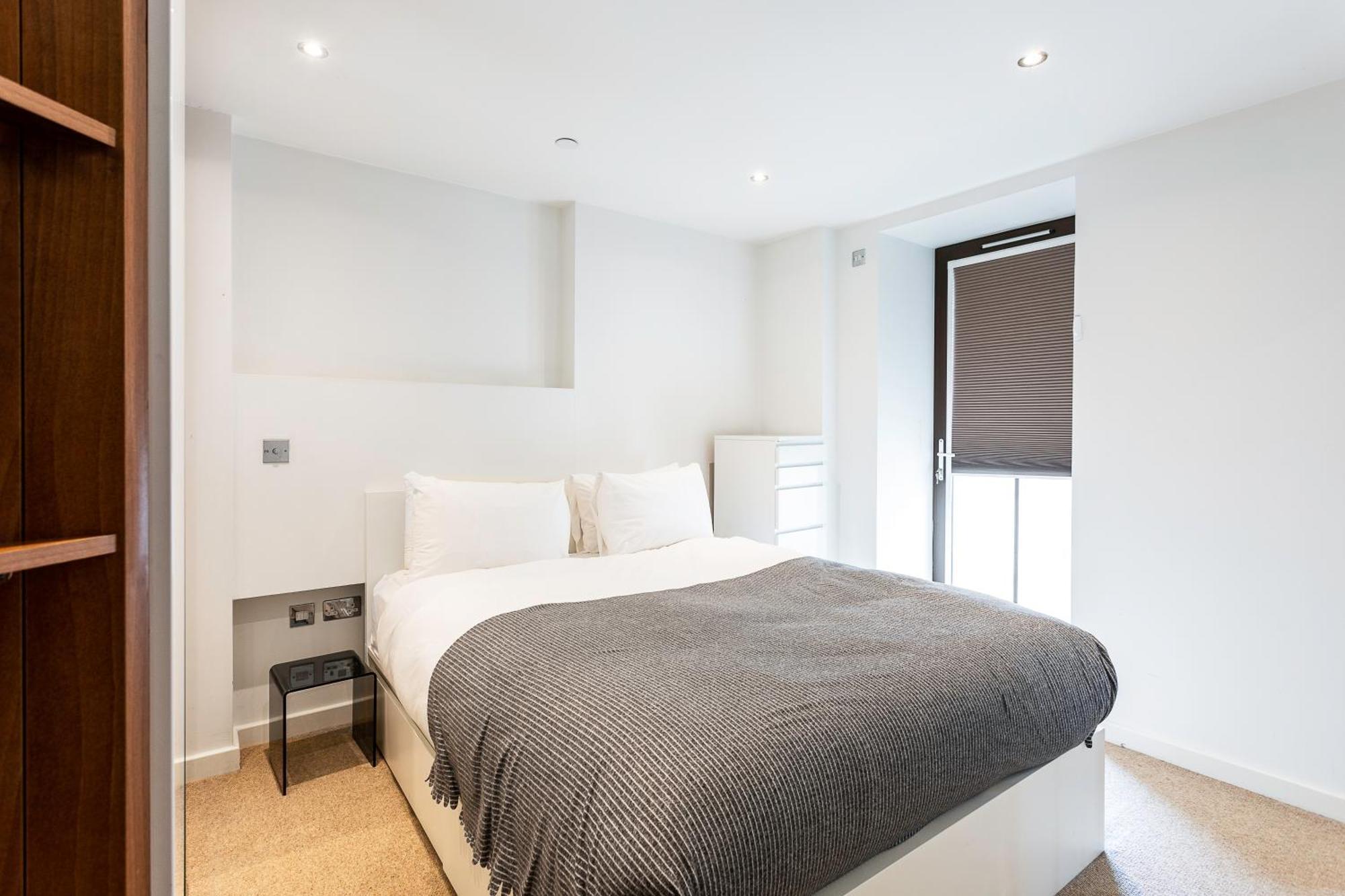 Serene Cityscape - 2Br Luxury Westminster Apartment ลอนดอน ภายนอก รูปภาพ