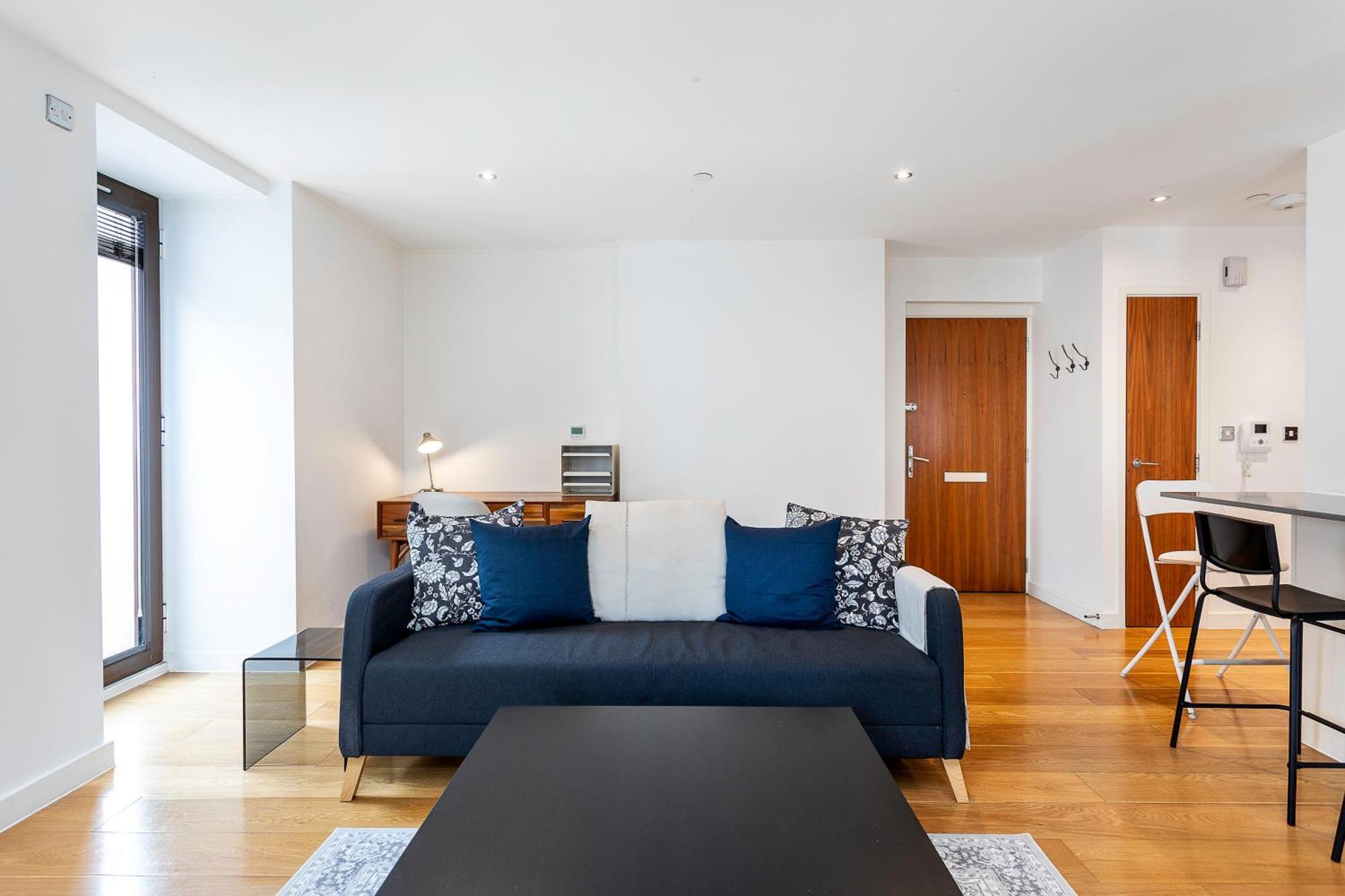 Serene Cityscape - 2Br Luxury Westminster Apartment ลอนดอน ภายนอก รูปภาพ